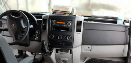 Imagen 7 de 9 de Mercedes-benz Sprinter 2.1 515 Combi 4325 150cv 19+1 2013