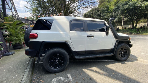 Imagen 8 de 19 de Toyota Fj Cruiser 2019