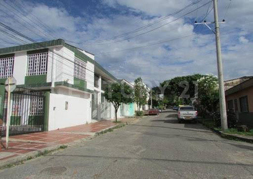 Edificio En Venta  Barrio La Grama