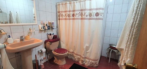 Casa Para Renovar Simón Bolívar, La Reina #40663