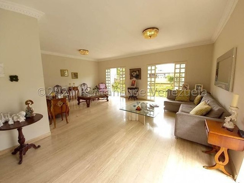 Imagen 2 de 18 de Livy Ramirez Vende Casa En Sebucán Mls #22-16748