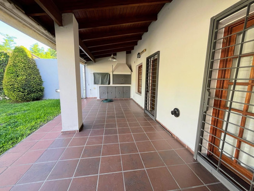 Casa En Arguello