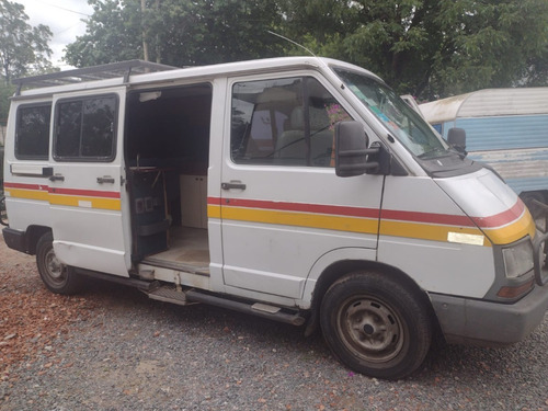 Imagen 2 de 14 de Motorhome Renault Trafic 1994 Para Dos Personas Zona Oeste
