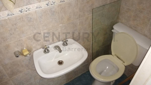 Imagen 9 de 14 de Amplio Departamento - Planta Baja - 3 Ambientes Con Cochera -excelente Ubicación