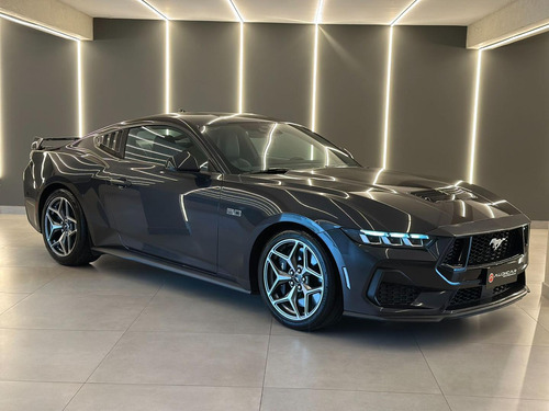 Ford Mustang New Gt V8