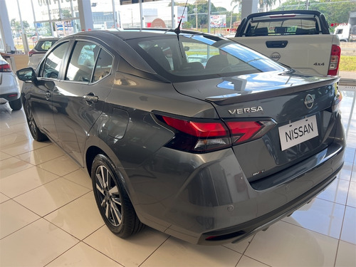 Versa 1.6 16v Flex Sr Xtronic