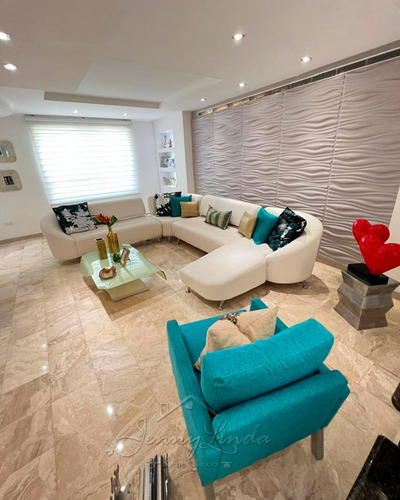 En Venta: Espectacular Quinta En El Castaño, Conjunto Residencial Castaño Park, Maracay, Aragua