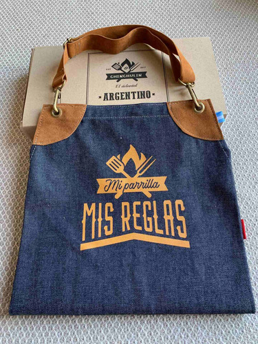 Imagen 5 de 10 de Delantal Jean Cuero Asador Parrilla Con Diseño