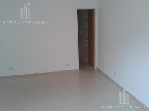 Imagen 5 de 12 de Departamento - Ciudadela