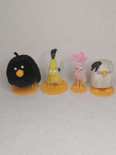 4 Figuras Angry Birds Rovio Bomba Chuck Stella Ciro 5cm.