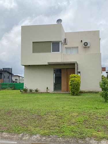 Casa En Venta En Tafí Viejo