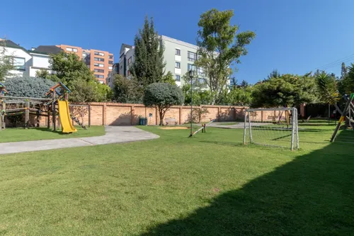 Apartamento En Venta En Cerros De Niza. Cod V8241