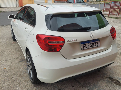 Mercedes-benz Classe A 2014 1.6 Urban Turbo 5p