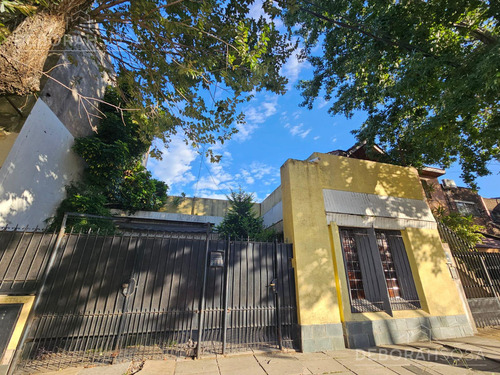 Venta Casa 6 Ambientes Con Patio, Quincho Y Cochera - Villa Ballester
