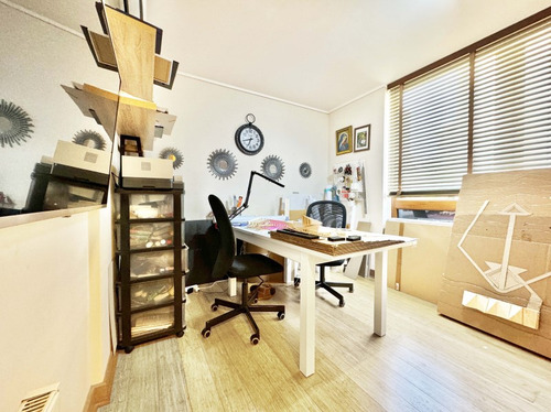 Impecable Con Jardin / No Perimetral Semi Nuevo