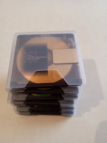 Minidisc Md Sony Premium 74 Minutes 8 Unidades Cor Dourada (Usado)