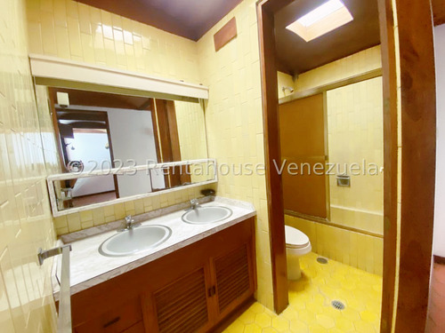 Una De Las Casas Más Lindas Diseñadas Por El Arq. Fruto Vivas !! 24-12534