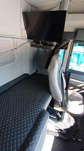 Imagem 8 de 15 de Man Tgx 440 6x2