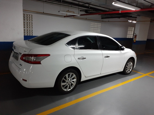 Nissan Sentra 2.0 Sl Flex Aut. 4p 2014