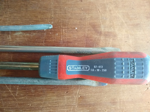 Martillo De Chapista Vendido Y Destornilladores (Usado)