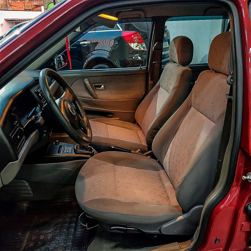 Imagem 9 de 13 de Volkswagen Santana