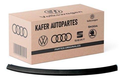 Moldura Superior Tapa Batea Negra Vw Saveiro 10 A 16 Origina