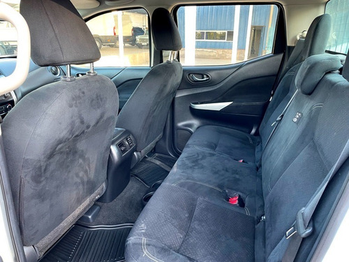 Imagen 12 de 14 de Nissan Np300 Xe Look Pro4x Año 2020