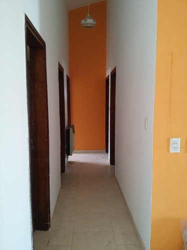 Imagen 15 de 22 de Casa Cuatro Dormitorios - En Venta - Villa Carlos Paz