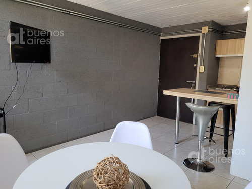 Departamento En Duplex Con Balcón Y Pileta En Boedo En Alquiler Temporario