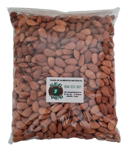Imagen 1 de 3 de Almendras Peladas 500 Grs