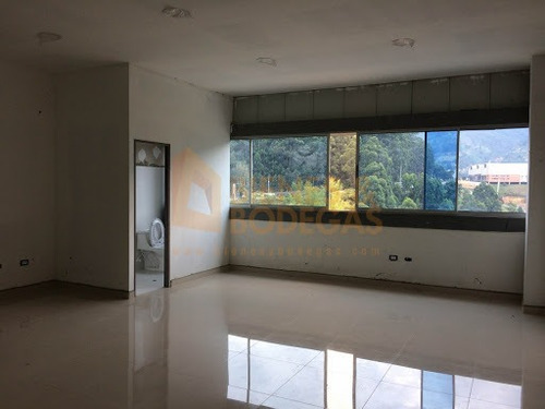 Bodegas En Arriendo Caldas 643-5268