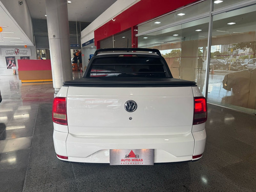 Volkswagen Saveiro 1.6 Highline Cab. Dupla Total Flex 2p