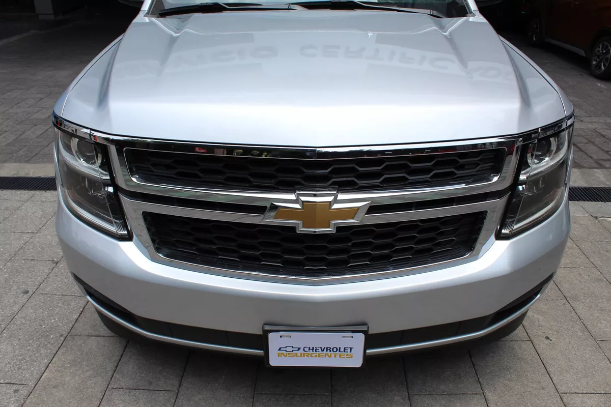 Chevrolet Suburban 2020 5.3 V8 Lt Piel 2 Fila Asientos At (b