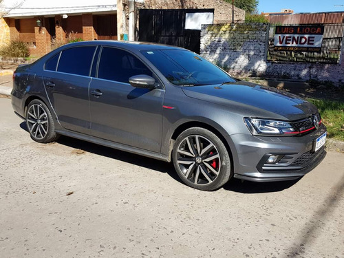 Volkswagen Vento 2.0 Tsi Gli 211cv App Connect + Nav