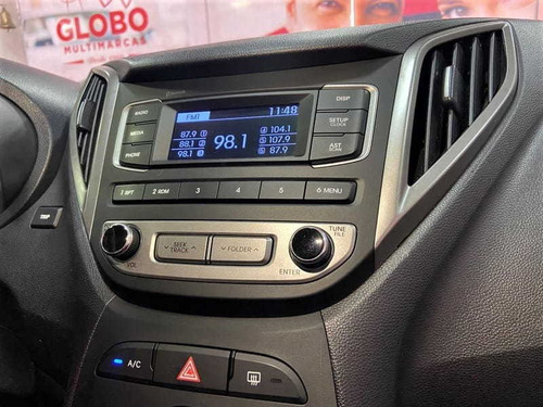 Imagem 9 de 15 de Hyundai Hb20 1.6m Comf 2017