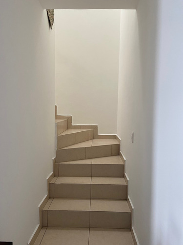 Imagen 17 de 30 de Casa En Venta 2 Rec. Estudio O Rec. Adicional En Pb Zakia