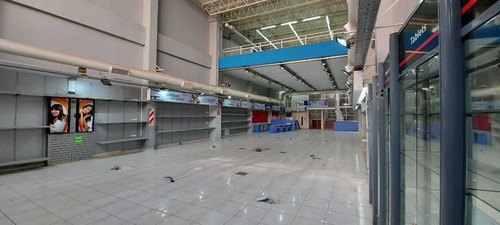 Alquiler Local - 1000m2 - Peatonal Cordoba Centro