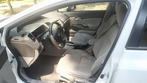 Honda Civic Dmt Lx Sedan At