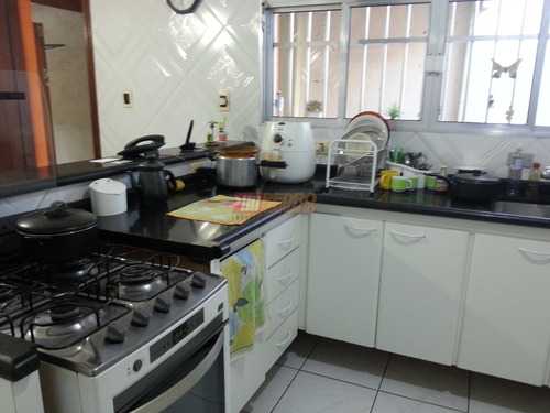 Casa Terrea No Bairro Vila Vivaldi Em Sao Bernardo Do Campo Com 03 Dormitorios - V-28449