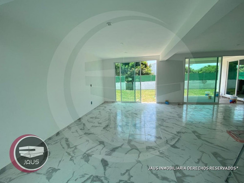 Imagen 3 de 12 de Venta De Casa En Lomas De Cocoyoc