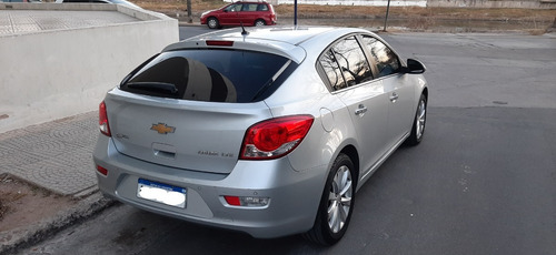 Imagen 3 de 6 de Chevrolet Cruze