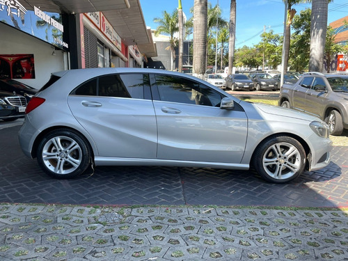 Imagem 7 de 11 de Mercedes-benz A200 Urban 1.6