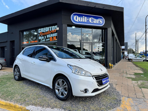 Peugeot 208 1.6 Feline