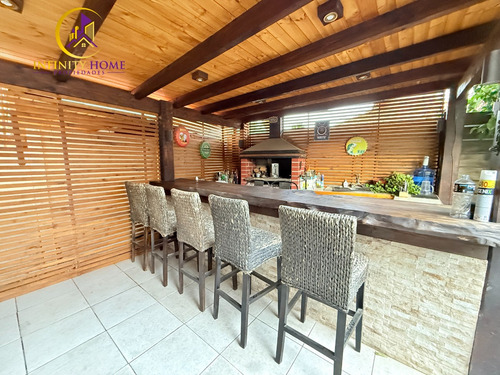 Espectacular Casa En Alto El Manzano Til-til.