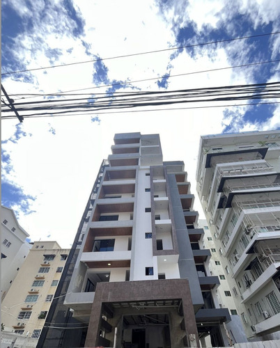 Apartamento En Venta, Urb. Real