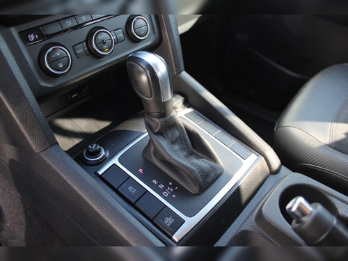 Volkswagen Amarok HIGHLINE 4MOTION 2.0 AT