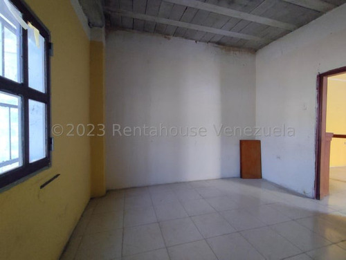 Ecl 23-30652 Rent A House Vende Terreno Con Anexo En Villa De Cura