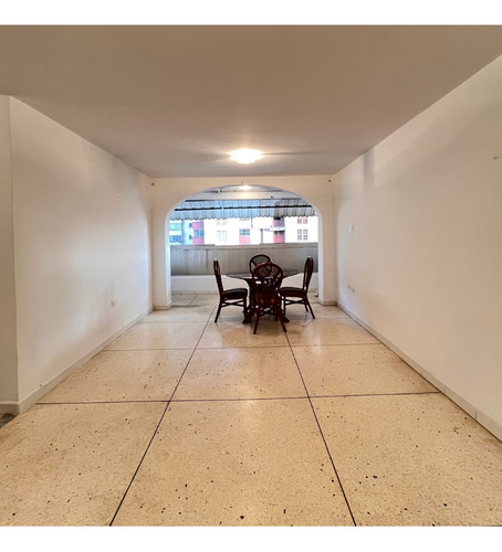 Apartamento En Alquiler, Los Ruices Pfjg013