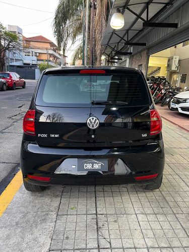 Imagen 4 de 16 de Volkswagen Fox 1.6 Trendline 5ptas /// 2013 - 88.000km