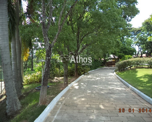 Imagem 22 de 30 de Chácara Com Casa Sede - 3 Dormts(1 Suíte), Lavabo, Sala De Estar Com Lareira, Sala De Jantar, Cozinha, Lavanderia Com Armário, Área Gourmet Com Churrasqueira E 2 Wcs., Casa Caseiro - Ch00301 - 695248